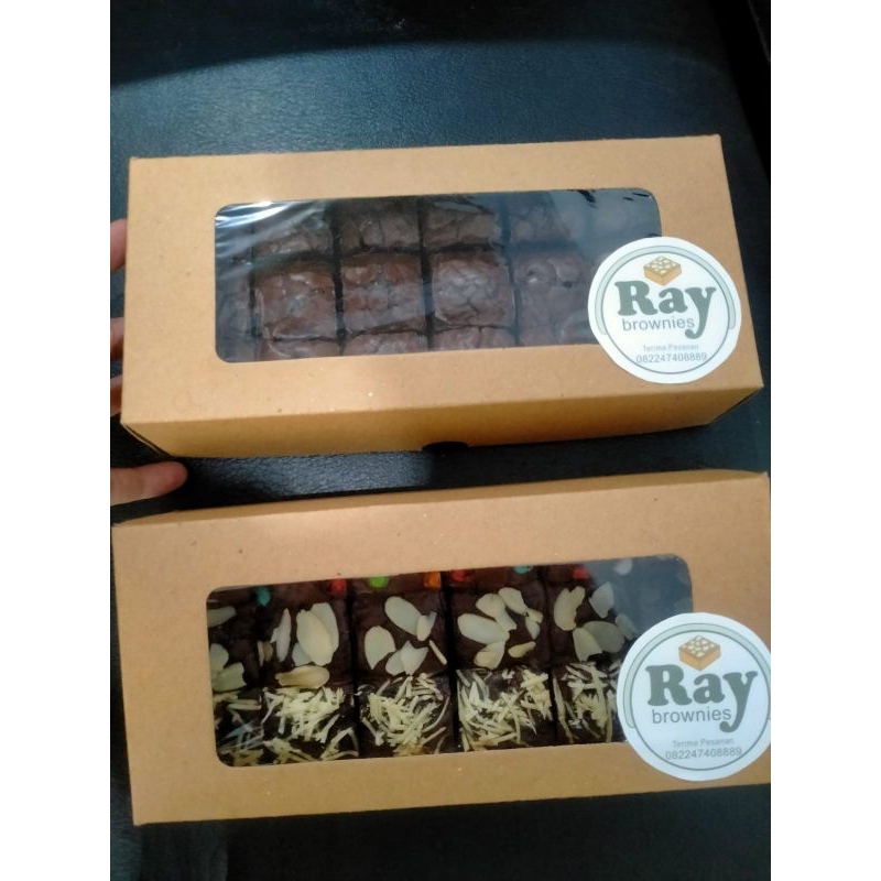 

Ray Brownies" panggang sekat 18 bite, size: 22x10 cm