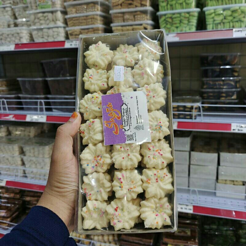 

Kue Bangkit Mentega | Cookies Bangkit | Kue Kering Premium | Decece Shop
