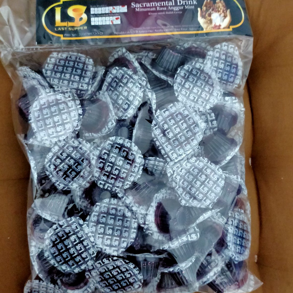 

SXFV2092 Minuman Anggur Perjamuan Cup Last Supper (isi 100) non alkohol