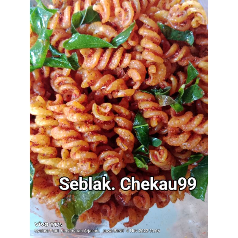 

makroni spiral seblak makroni spiral extra pedas daun jeruk isi 1kg