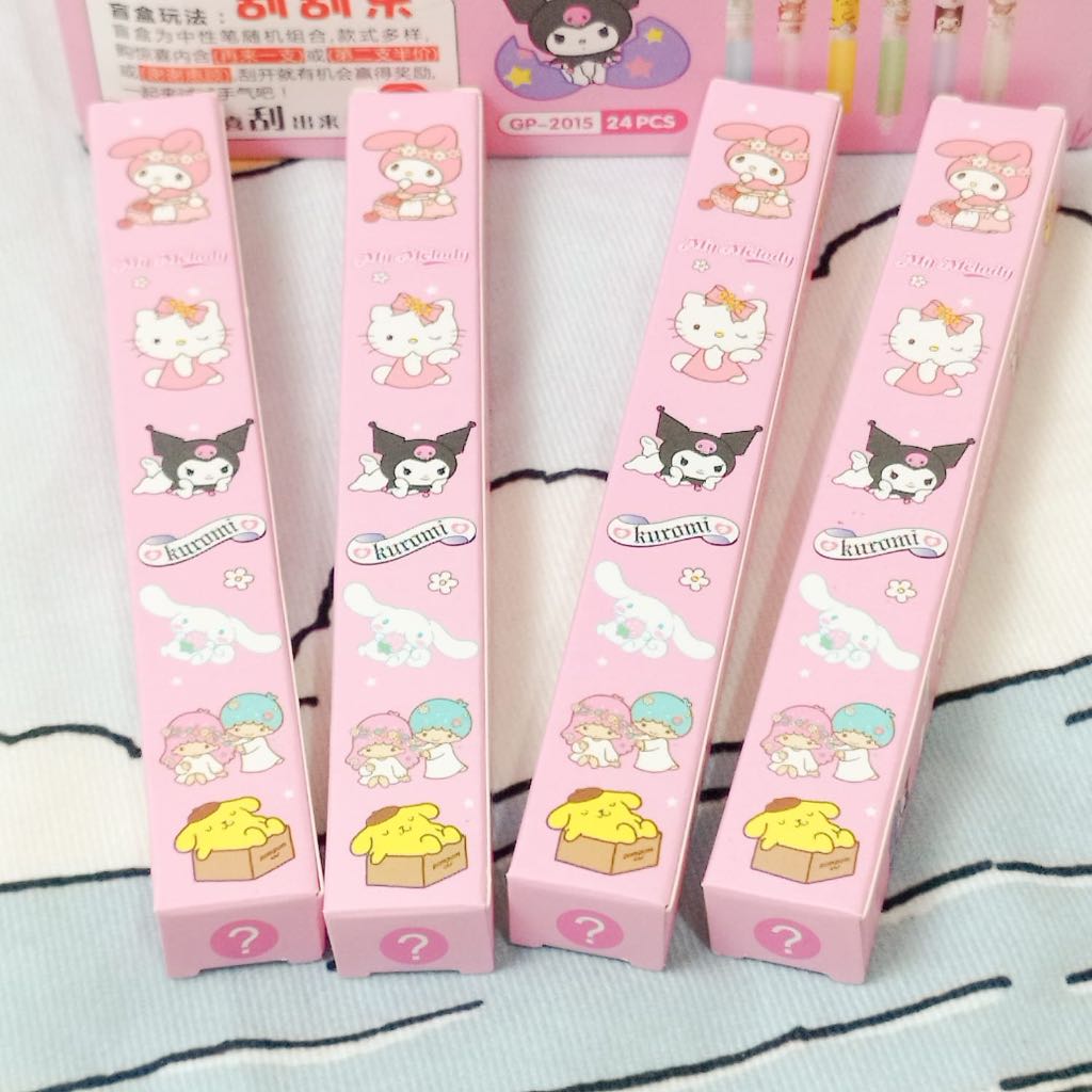 

Pen Sanrio Mystery Box / Pulpen Sanrio Gel Hitam