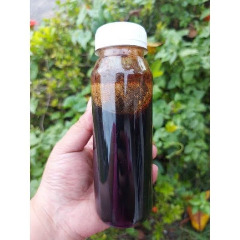 

madu Hitam trigona/klanceng jenis itama isi 1000ml/1liter