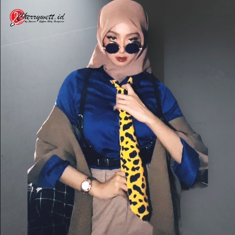 KEMEJA WANITA SATIN BIRU ELEKTRIK / KEMEJA NANAMI