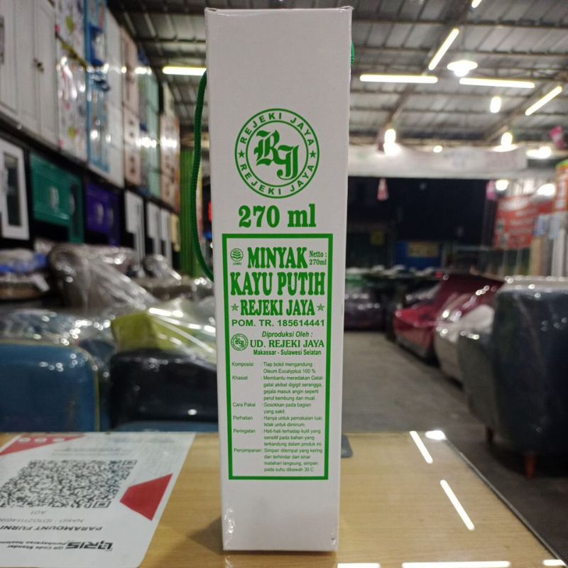 MINYAK KAYU PUTIH Asli MAKASSAR 270 ml