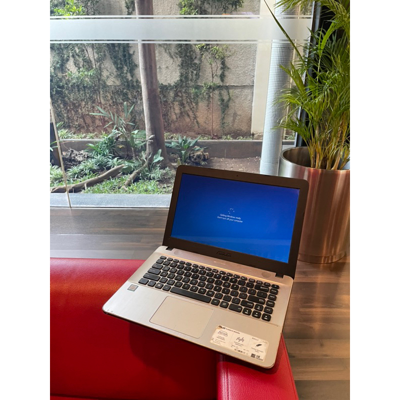 LAPTOP ASUS TYPE X441UV (BEKAS)