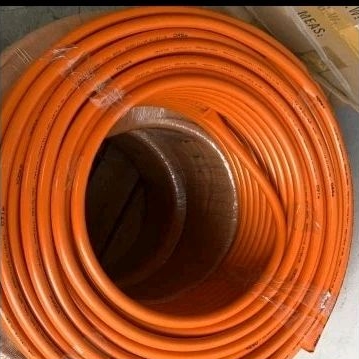 selang air panas buat water heater 1/2 inch 1 roll ukuran 100m