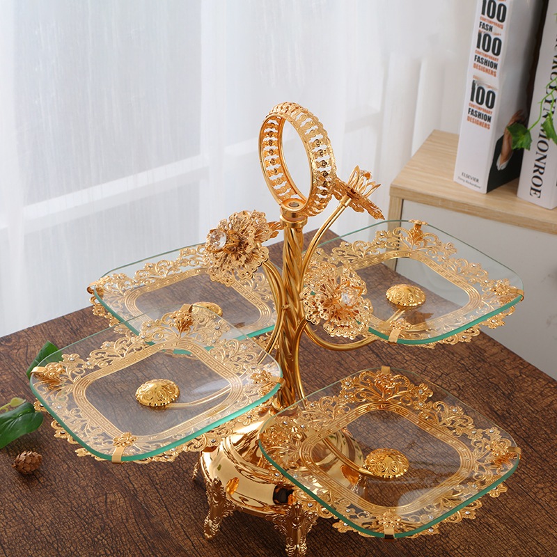 ✅Aman✅Nampan Estetik Mewah Ornamental Fruit Plate Golden Dining Room Dessert Fruit 4/2/1 Lantai Wedding Home Jewelry Display Piring dan Nampan Modern Camilan Permen kue Mangkuk Makanan bagus