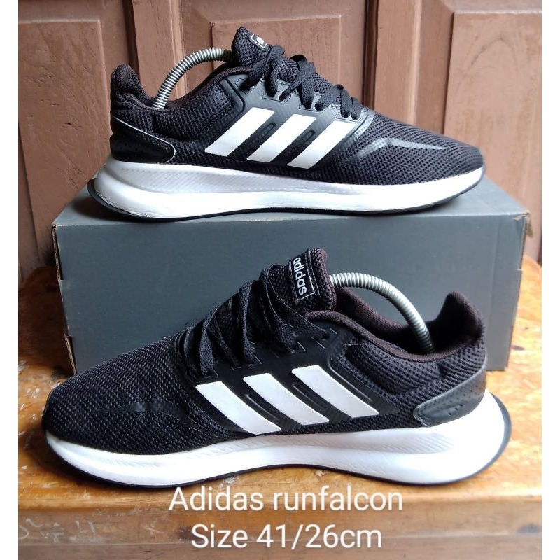 sepatu running Adidas seken original