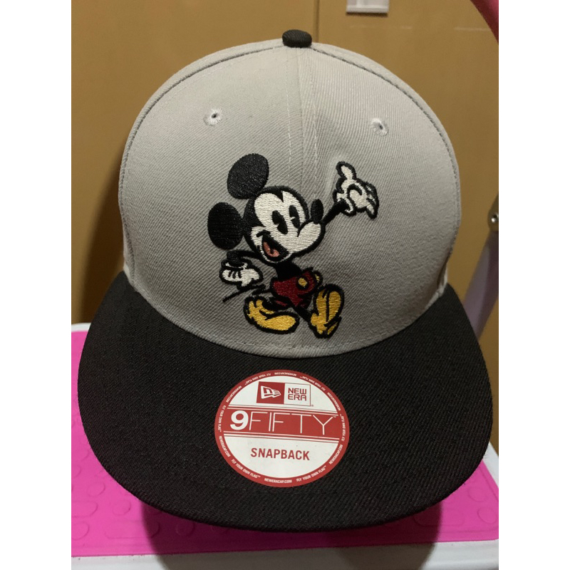 Topi sekon model Snapback New Era x Disney Micky -100%original