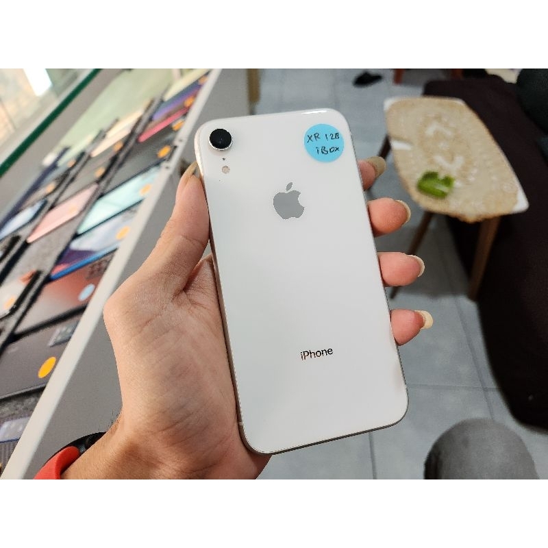 iPhone XR 128GB IBOX SECOND BEKAS PAKAI FULL ORI