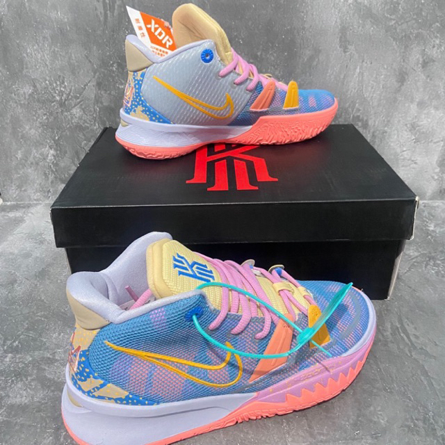 Sepatu Basket Nike Kyrie 7 Expression