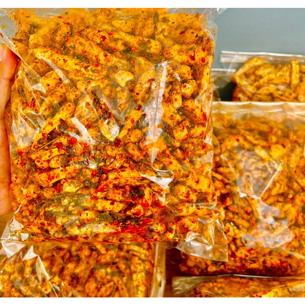 

Mall Basreng pedas daun jeruk viral basreng bumbu melimpah 1 kg