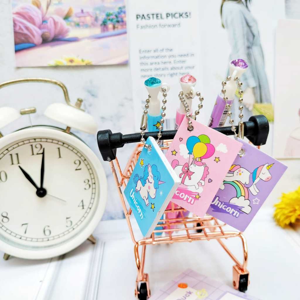 

Pensil Mekanik Motif Unicorn 0,5 CUTE LUCU Ada Gantungan Buku nya UNIK / Pensil Cetek 2B Model Kuda Poni Unicorn IMUT FANCY Alat Tulis Sekolah Kekinian Best Seller bisa Grosir dan COD