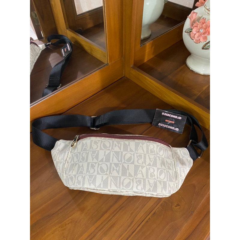 2 waistbag bonia