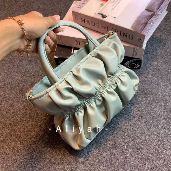 Tas Selempang wanita Tas tenteng puffy ALIYAH