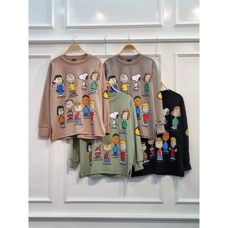 Sijiso atasan snoopy