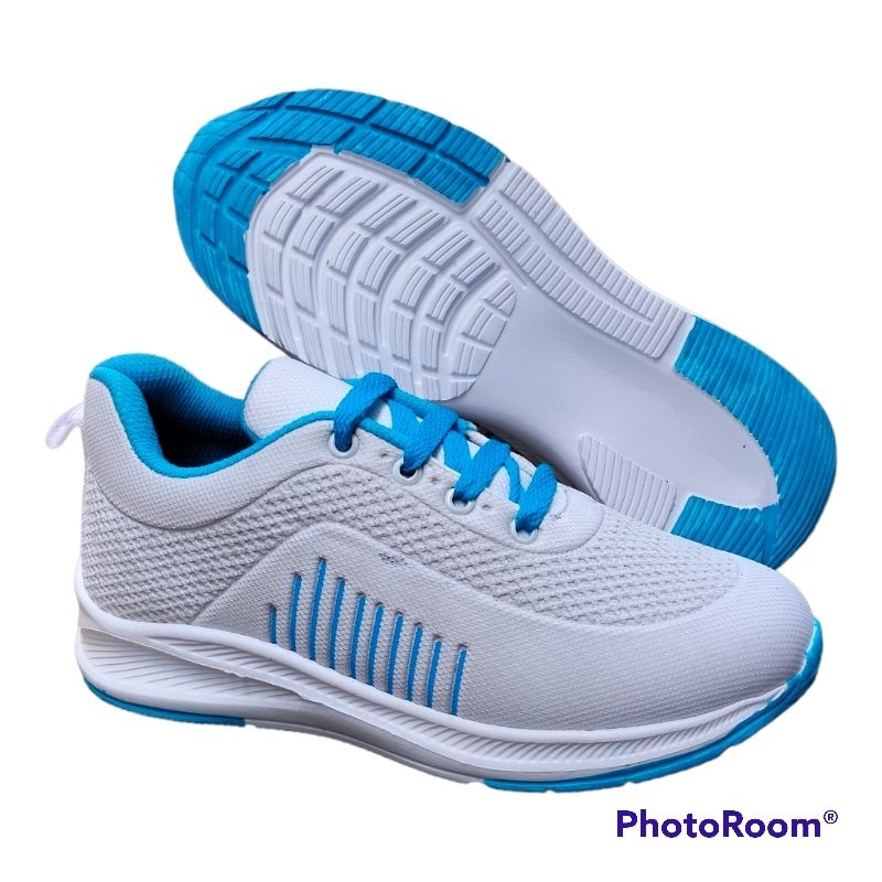 Obral Sepatu Olahraga Senam Warna Putih Snakers Wanita