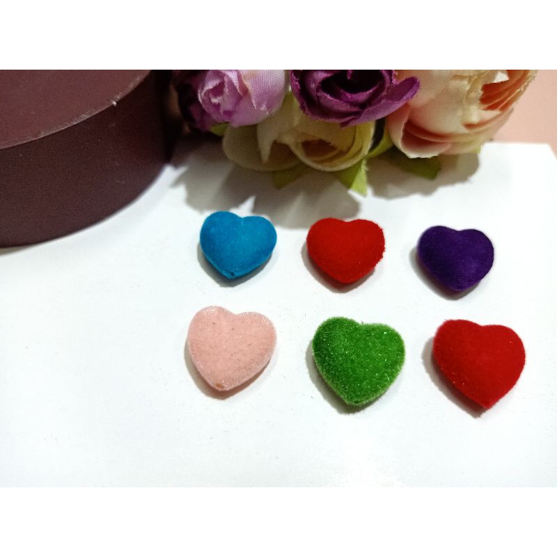 450 gr mote bludru 14 kotak motif LOVE