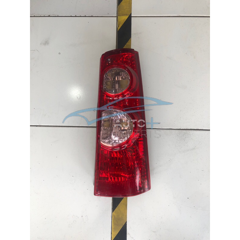 LAMPU BELAKANG STOPLAMP AVANZA / XENIA 2007-2011 vvti