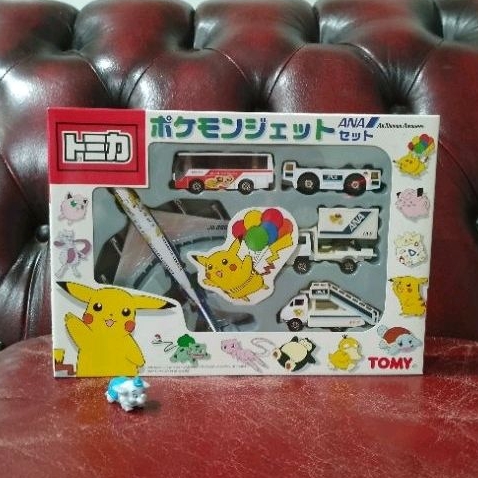 Tomica Giftset ANA Pokemon Jet Set