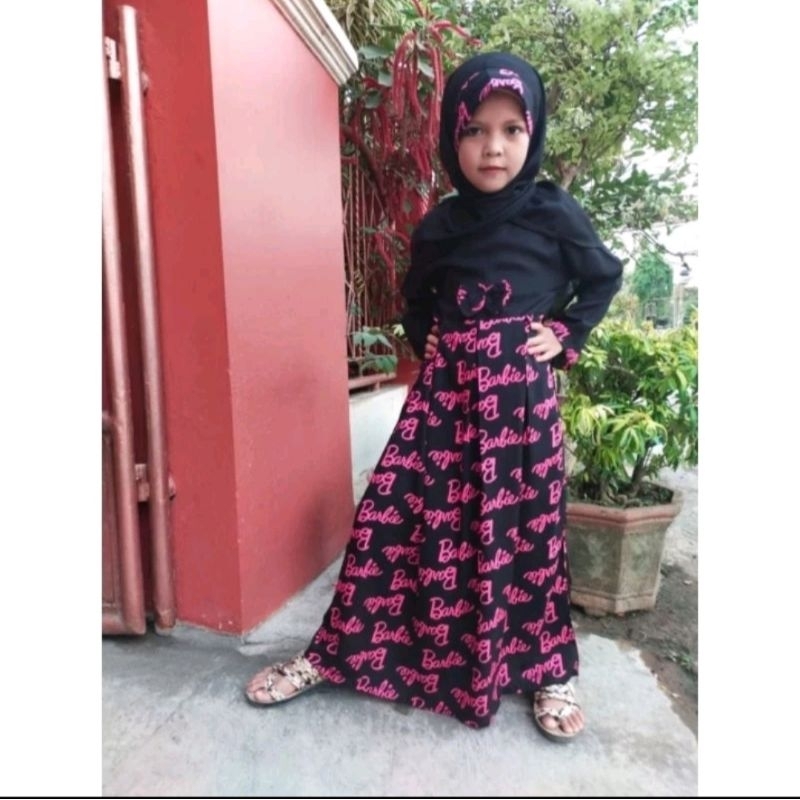 Baju muslim anak Barbie set kerudung