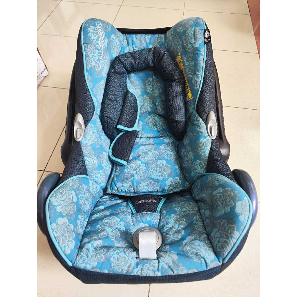 Maxi Cosi Infant car seat