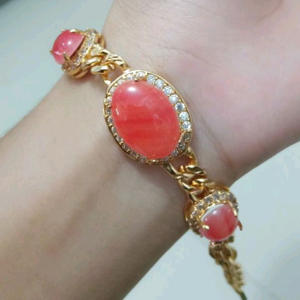 Gelang batu giok berlapis emas