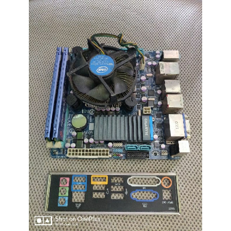 GUGABYTE H61 FAET I5 3470