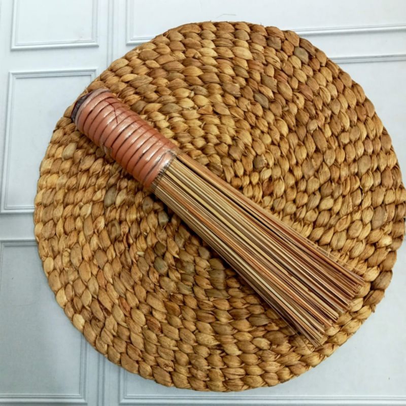 SAPU KUALI ROTAN/ SAPU ROTAN / SAPU KASUR
