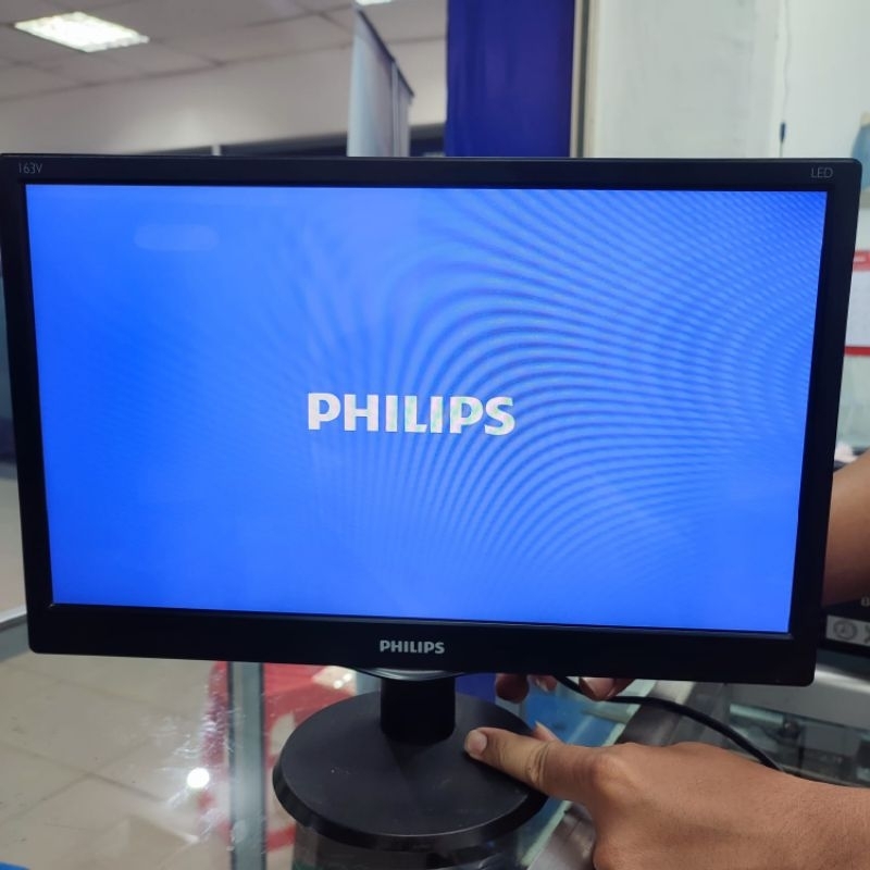 monitor Philips 163v5l 16 inch