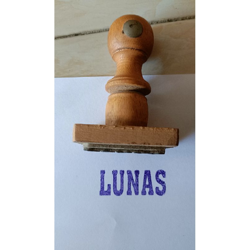 

STEMPEL KAYU KILAT
