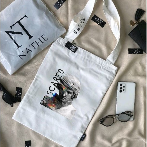 Totebag Be scared putih tutbeg wanita tote bag pria aesthetic tas laptop kuliah tas sekolah totebag 