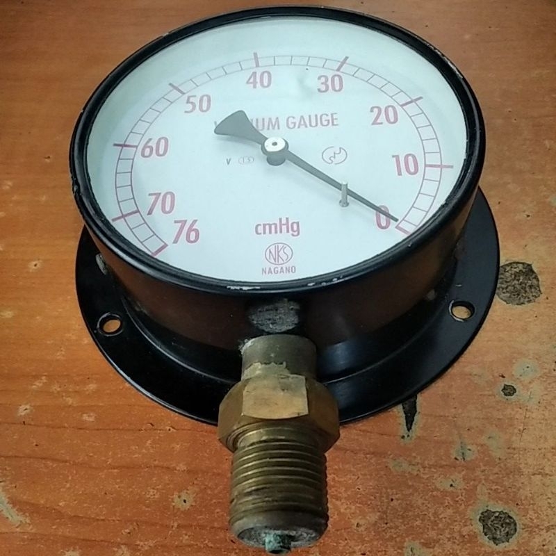 pressure vacuum gauge  4" flange 0-76 cm Hg model raket NAGANO NKS
