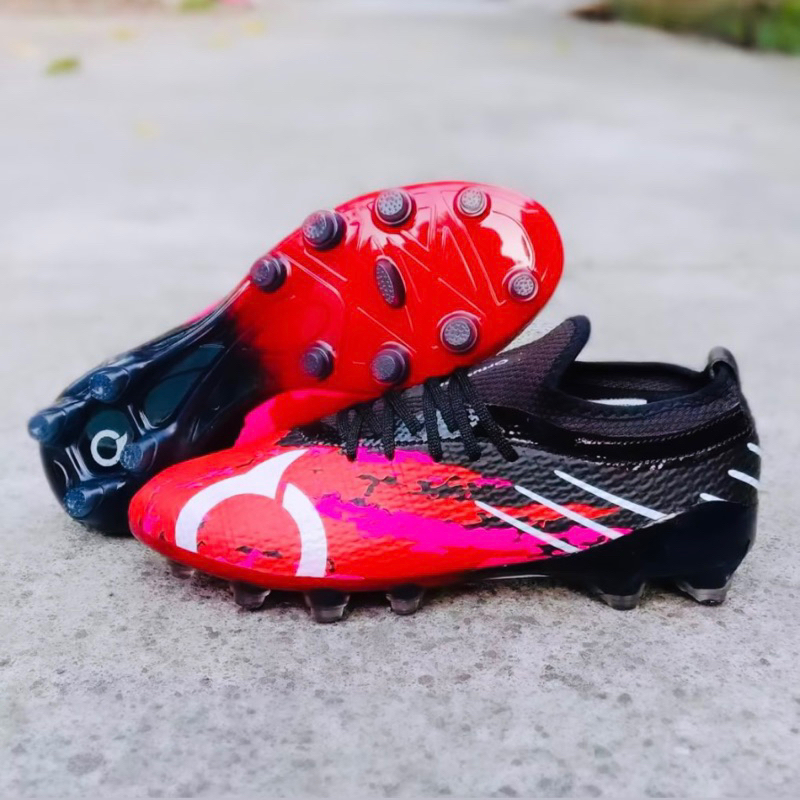 Sepatu bola ortus original hitam merah