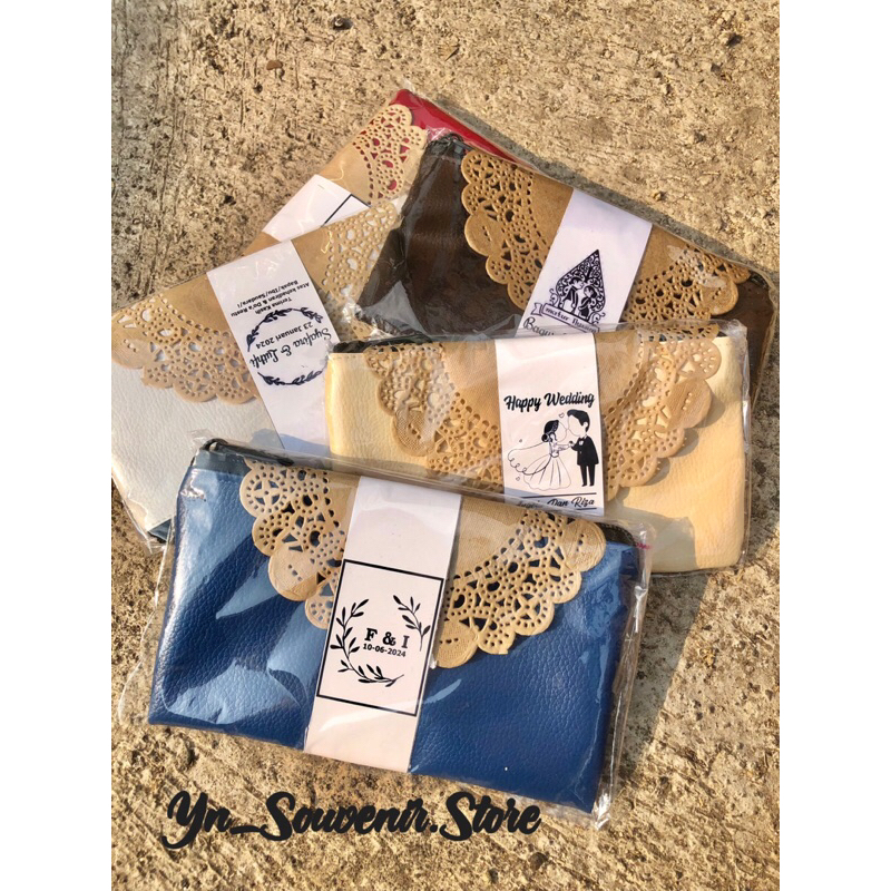 READY STOK SOUVENIR PERNIKAHAN DOMPET POUCH Souvenir Pouch Bahan Vinyl / Souvenir Pernikahan / Souve