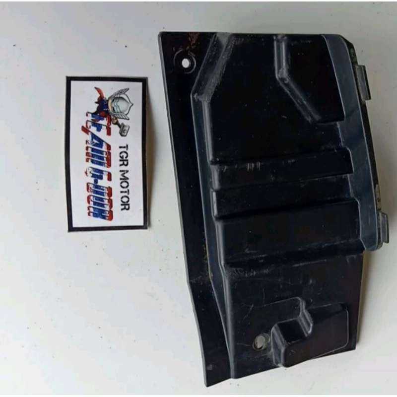cover kaper dek tutup aki bagasi ori original yamaha mio z mio m3 s