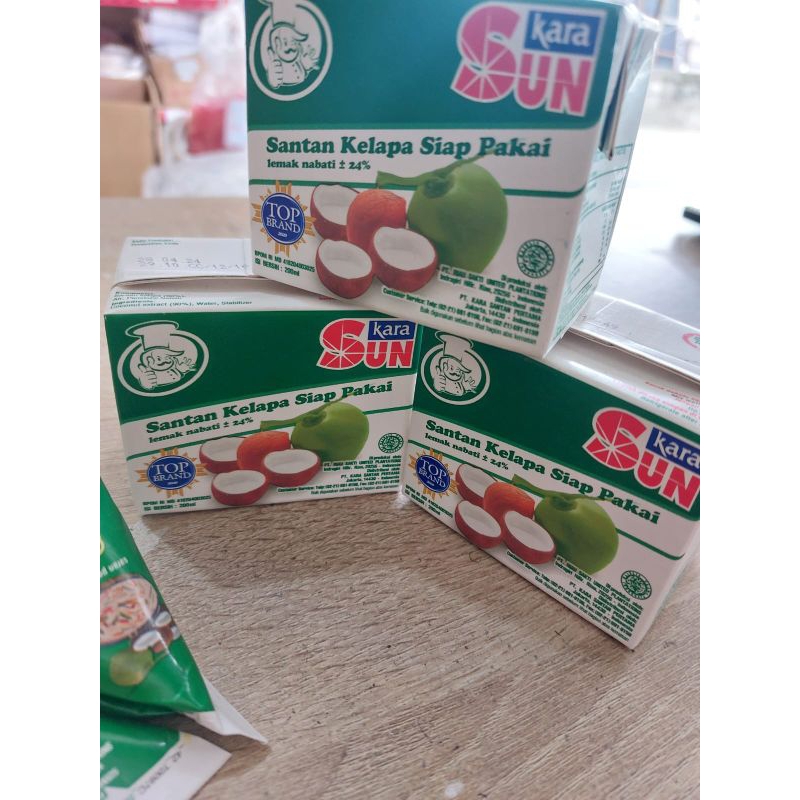 

sun kara/santan kara/santan kelapa siap pakai/instan 200ml