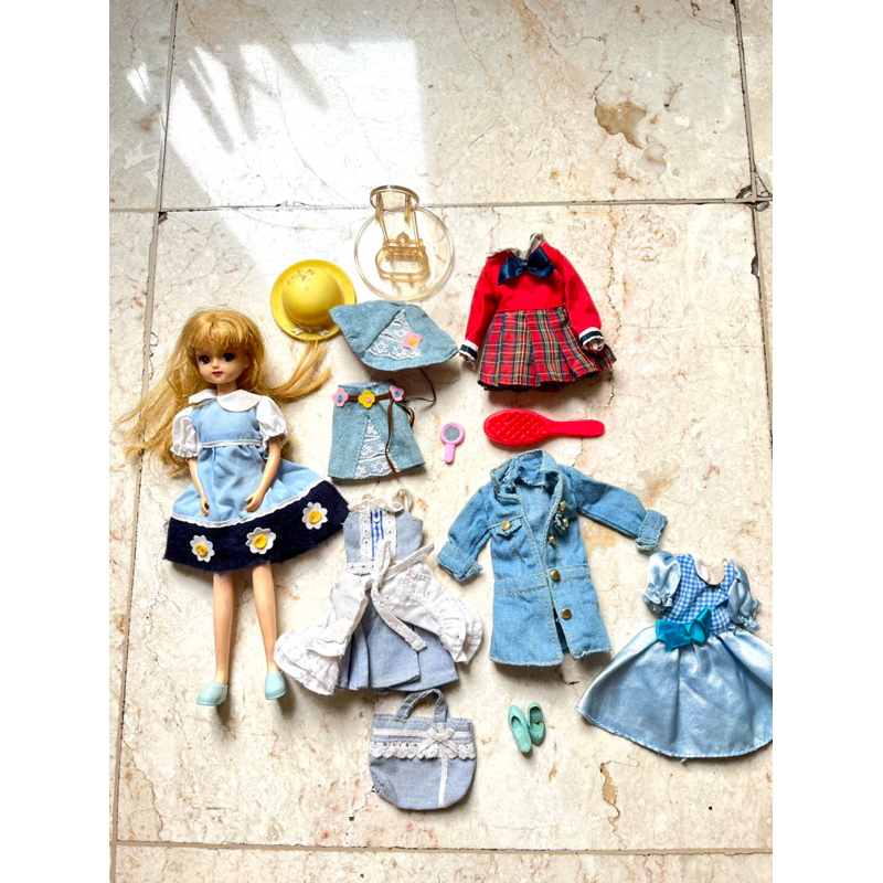 Vintage Licca TakaraTomy Blue Set Doll+Dress Fashion