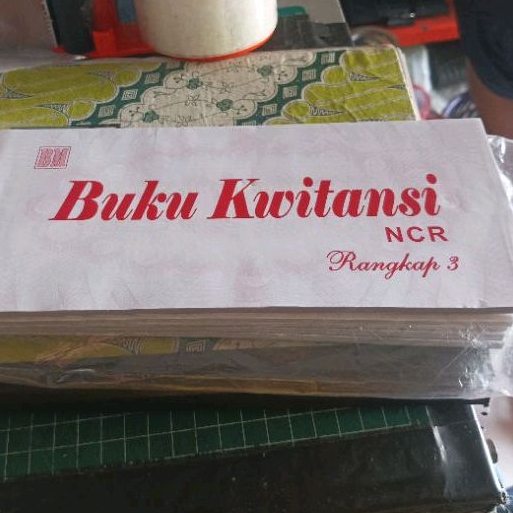 

buku kwitansi 3 ply NCR 1 buku