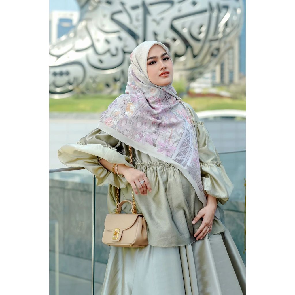 DUBAI VOILE SQUARE XL - BUTTONSCARVES