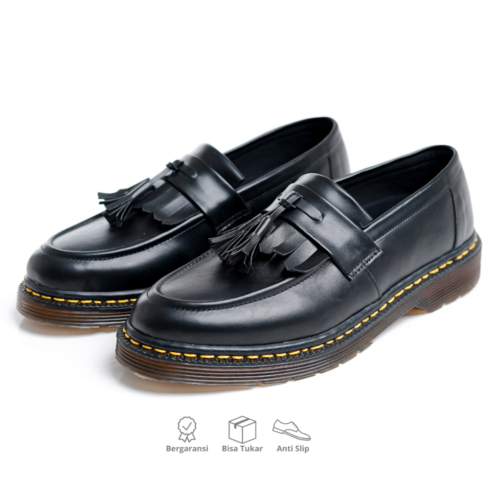 Sepatu Pria Loafers Adrian Tassel Black| POXY