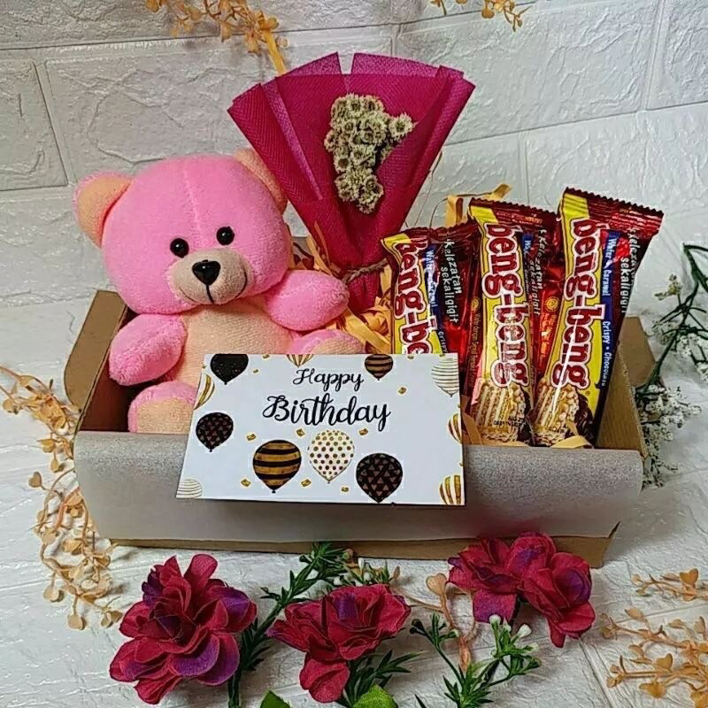 

Ready Hampers Coklat murah// HAMPERS HADIAH BONEKA COKLAT // KADO HAMPERS