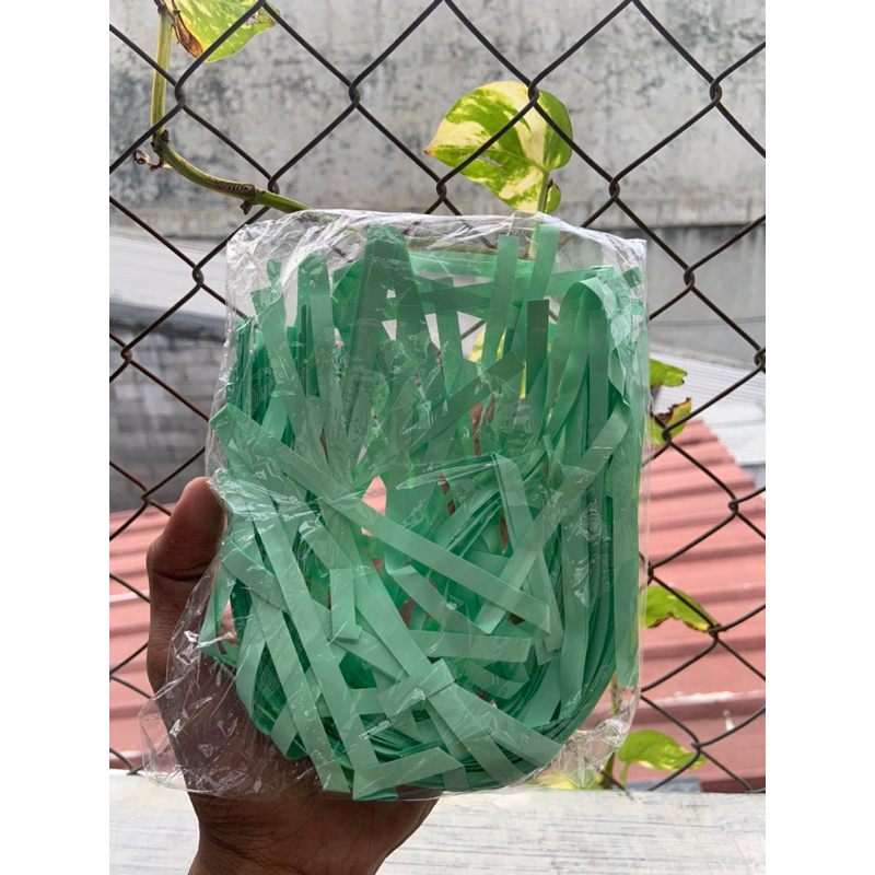 

Kertas Cacah / Kertas Suwir / Kertas Isi Hadiah / Kertas Harpers 100gr