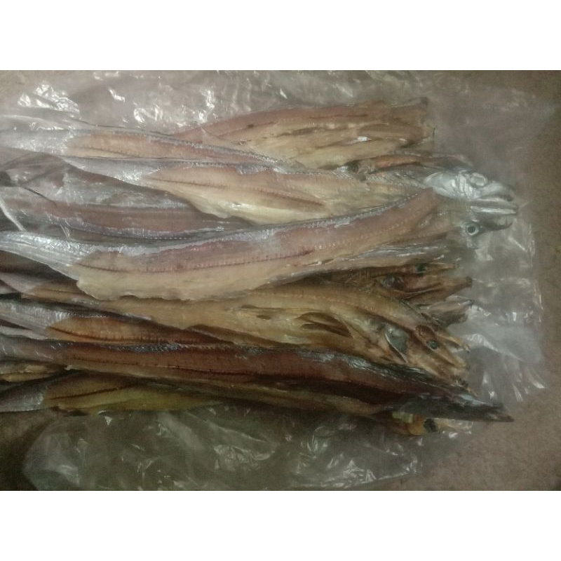 

ikan belah maledang/ikan belah panjang putih berat 1kg