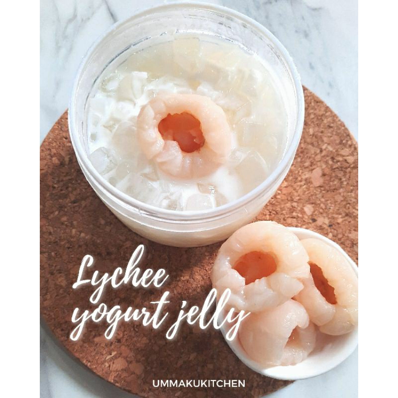 

Lychee Yoly (yogurt jelly)