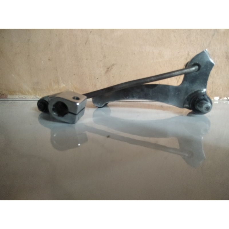 perseneleng operan gigi Yamaha Byson