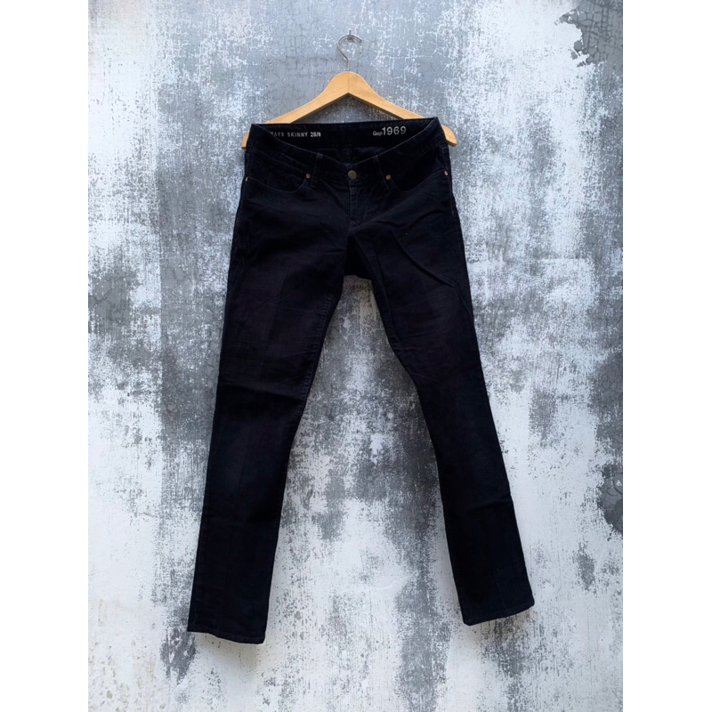 Celana Gap 1969 Corduroy Second