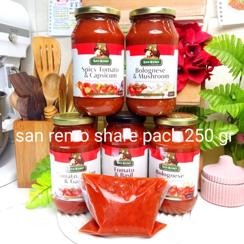 

Korzaln [Baca! Share Pack 250 Gr] San Remo Spagetti Bolognese Sauce Pasta Sauce / Bolognese Mushroom