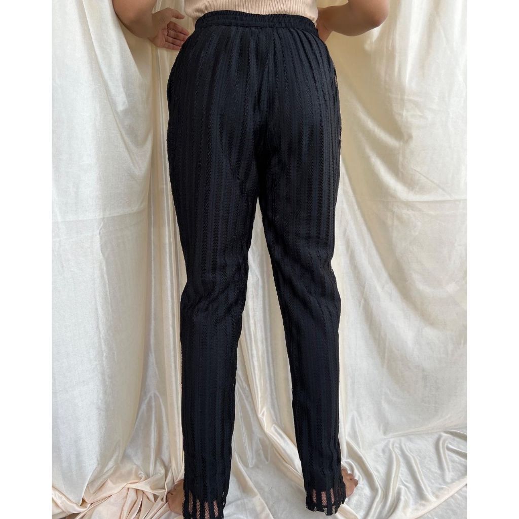 Celana Brokat Panjang Wanita - Celana Panjang Cigarette - Warna Hitam