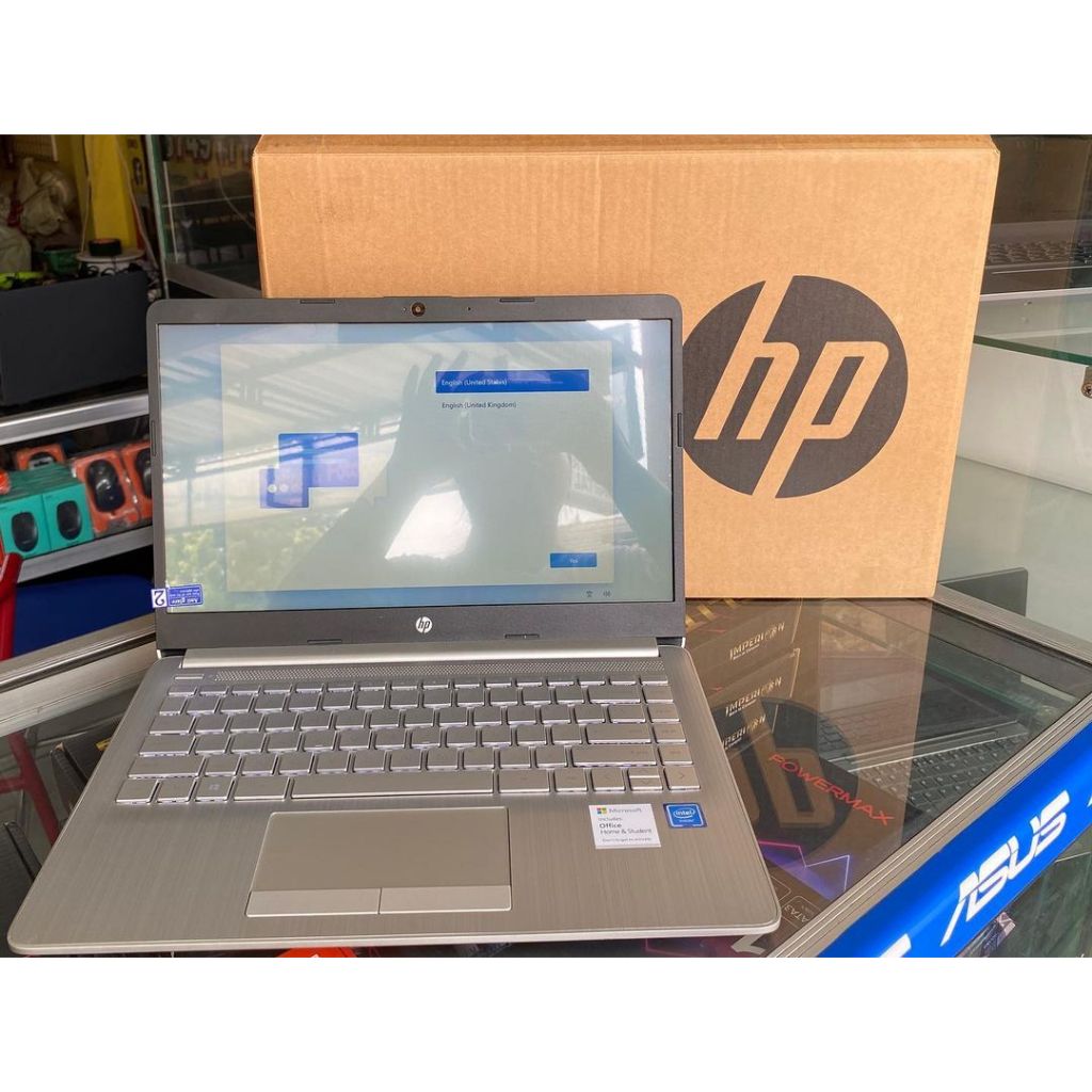 Laptop Hp 14S ram 4gb ssd 256 keyboard nyala